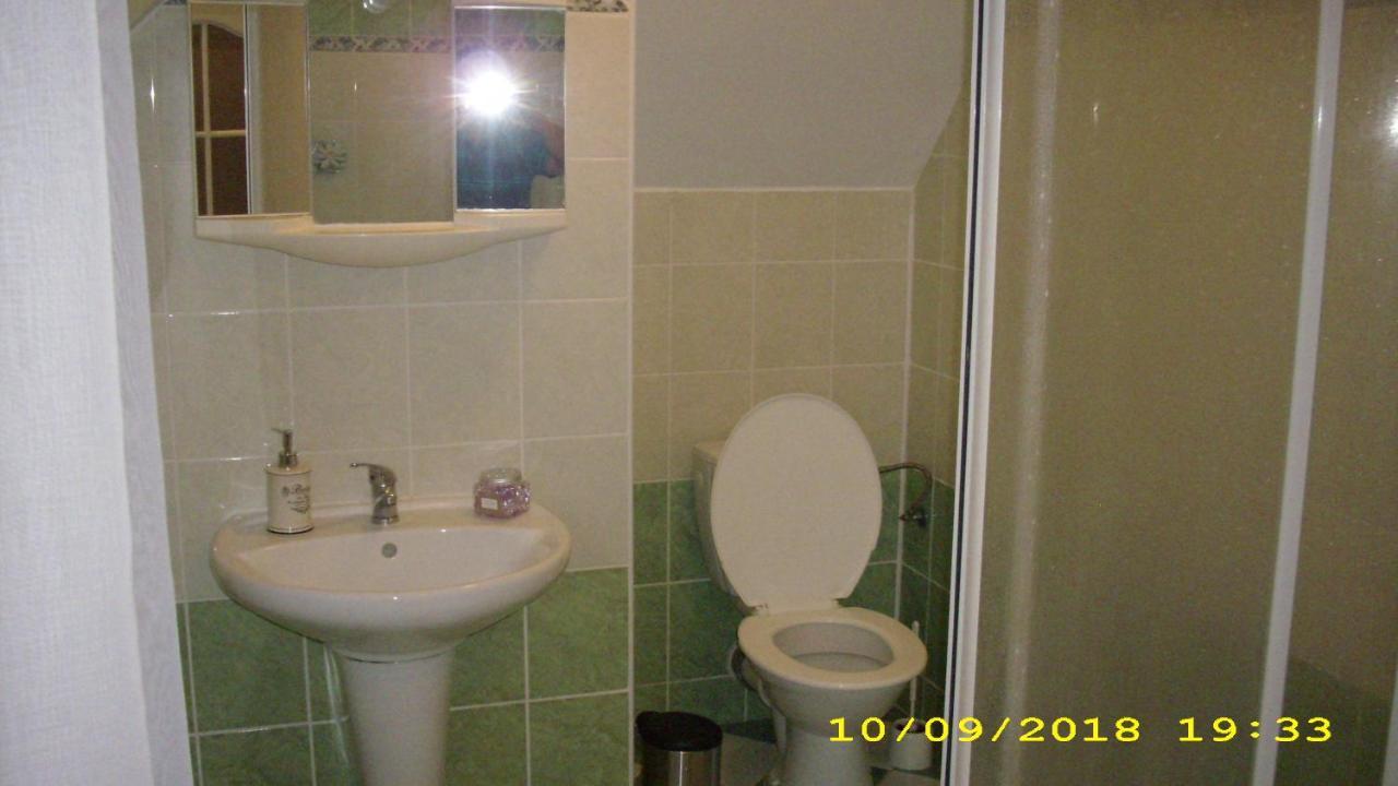 Pension Hubertus Aš Buitenkant foto